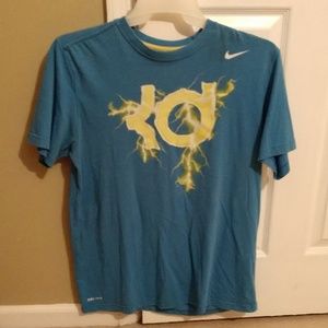 KD t-shirt